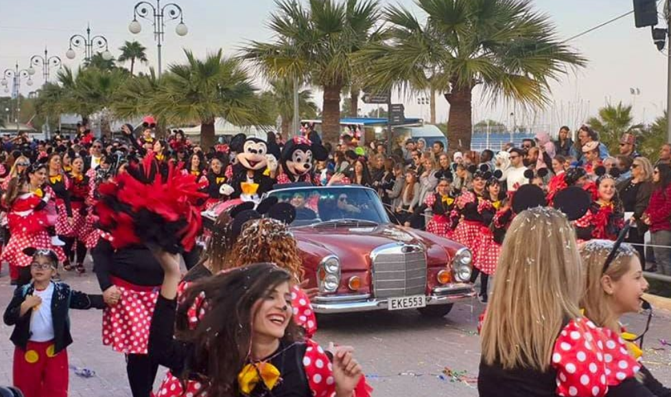 &Kappa;&alpha;&rho;&nu;&alpha;&beta;ά&lambda;&iota;&alpha;: Έ&kappa;&alpha;&nu;&alpha;&nu; &tau;&eta;&nu; Annie Alexoui AI &sigma;&tau;&eta;&nu; &pi;&alpha;&rho;έ&lambda;&alpha;&sigma;&eta; &ndash; &Eta; &phi;&omega;&tau;&omicron;&gamma;&rho;&alpha;&phi;ί&alpha; &pi;&omicron;&upsilon; έ&gamma;&iota;&nu;&epsilon; Viral